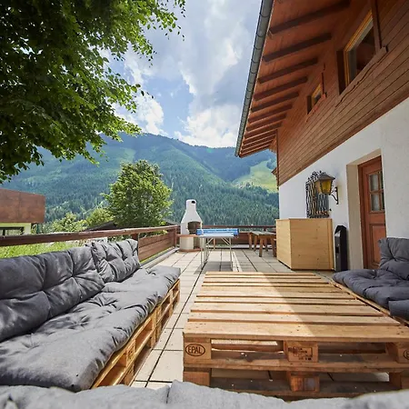 Delfi & Bike Apartman